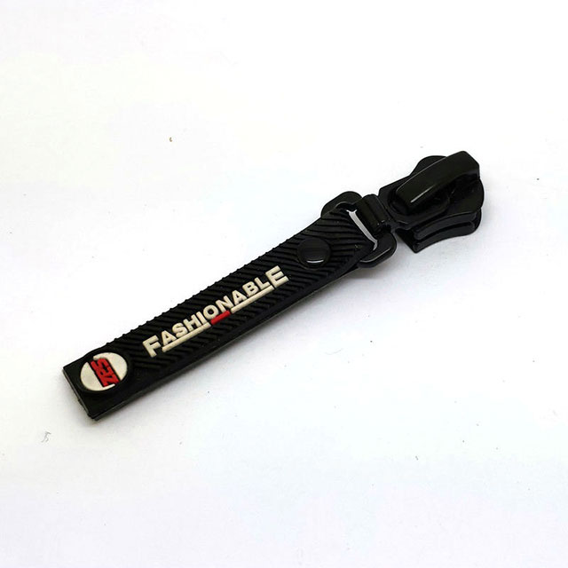 Soft Rubber Material Zipper Puller with Custom Brand Logo 