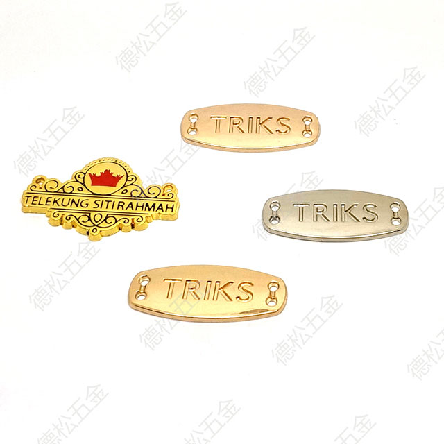 OEM Accepted Wholesale Garment Accessories Metal Labels Custom with Sewing Holes Design 