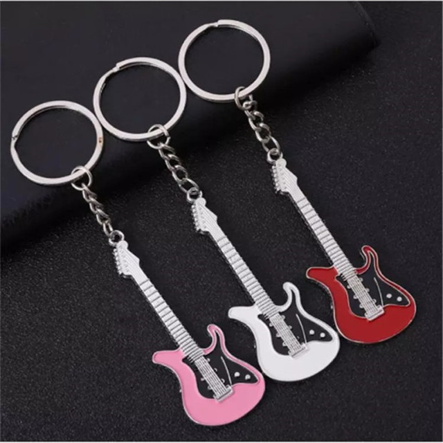 Wholesale Custom Metal 3D Guitar Key Chains /Promo Keychains Metal 3d Guitar Shape Key Rings 